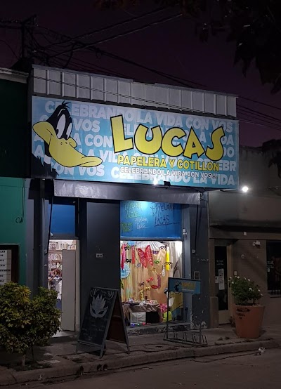 Papelera Lucas