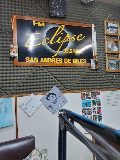 FM Eclipse 93.5