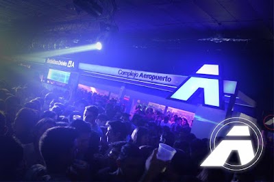 Aeropuerto Complejo Bailable