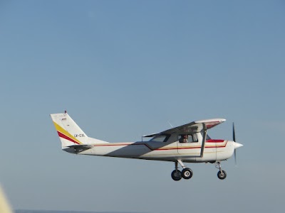 Escuela de Vuelo CIC Aeroclub San Antonio de Areco