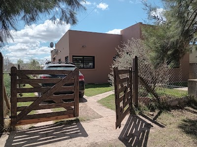 Rincón Joven I Cabañas y casas con pileta alojamientos/alquileres temporales San Miguel del Monte