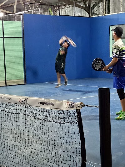 LA CORTADA PADEL