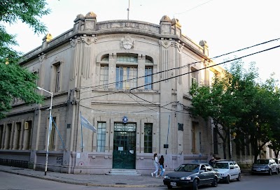 Escuela Nº 1 Domingo F. Sarmiento