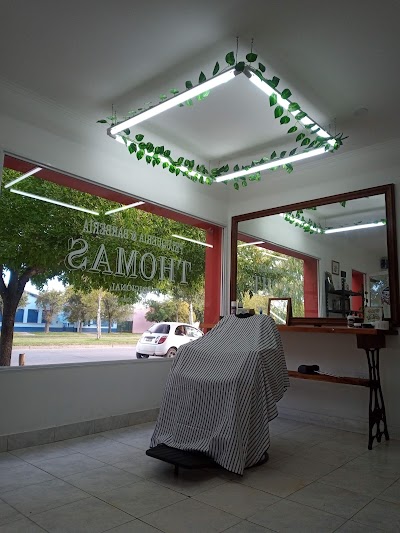 PELUQUERIA Y BARBERIA THOMAS