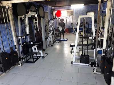 Gimnasio New Fitness lisy ibañez