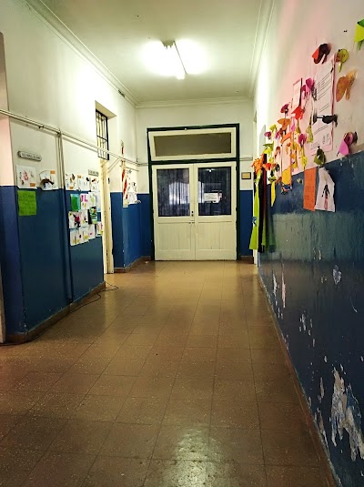 Escuela Primaria 20