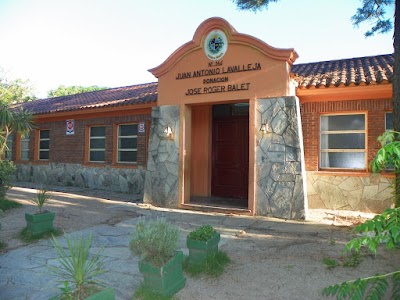 Escuela Pública N. 46. Atlántida