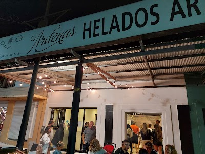 Ardenas HELADOS ARTESANALES