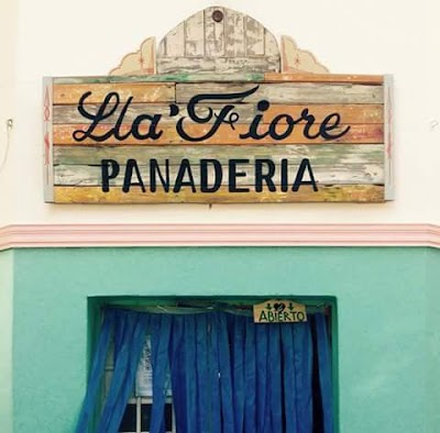 Lla'Fiore Panadería y Confitería