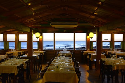 La Estacion Monte Hermoso restaurant y mar