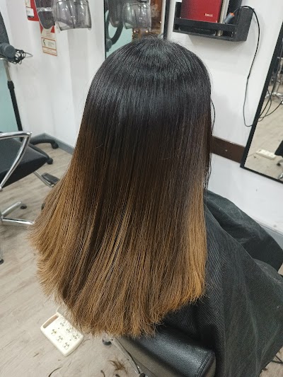 Peluquería Alkimia´z Estilistas