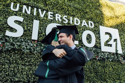 UNIVERSIDAD SIGLO 21 CAU Santa Teresita