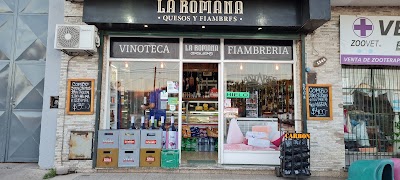 La Romana • quesos y fiambres •