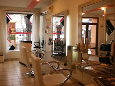 Aldo Esteban Coiffeur - Salon Para Damas