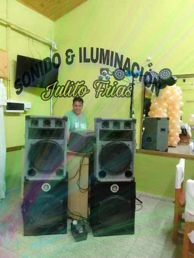 SONIDO E ILUMINACIÓN JULITO FRIAS