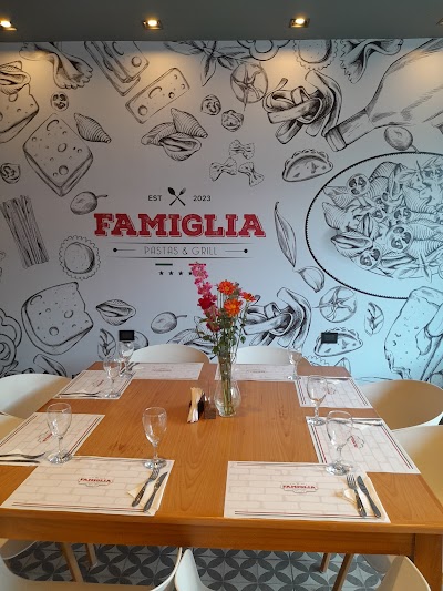 Famiglia Pasta & Grill