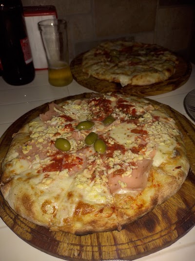 PIZZERIA Y SÁNDWICHERIA NOI