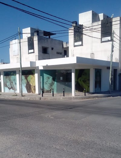 CENTRO DE REHABILITACION Y ESTETICA ORAL