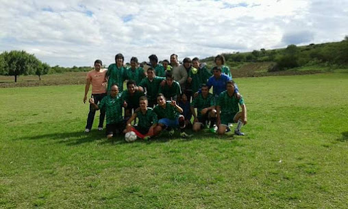 CANCHA "La quebradita"