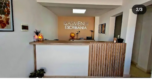 Escribanía Isasmendi