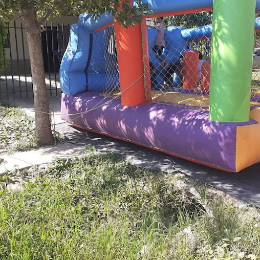 Alquiler de castillo inflable