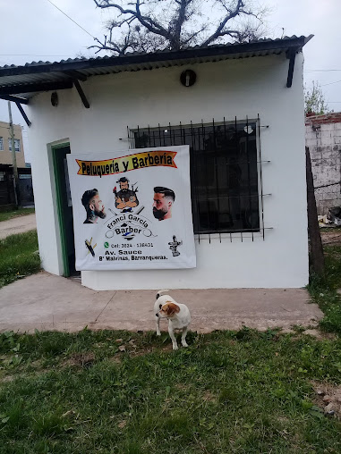 Barbería & Peluquería Masculina (Franci Barber)