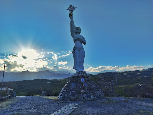 Monumento a la Mujer Aborigen