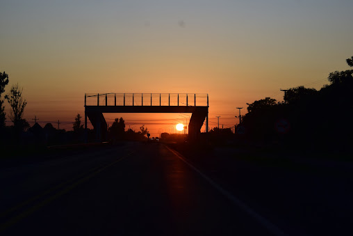 Puente peatonal, presidencia de la plaza