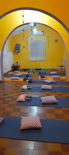 Salon de Yoga Santosha