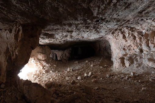 Cuevas de mica. La Aguada.